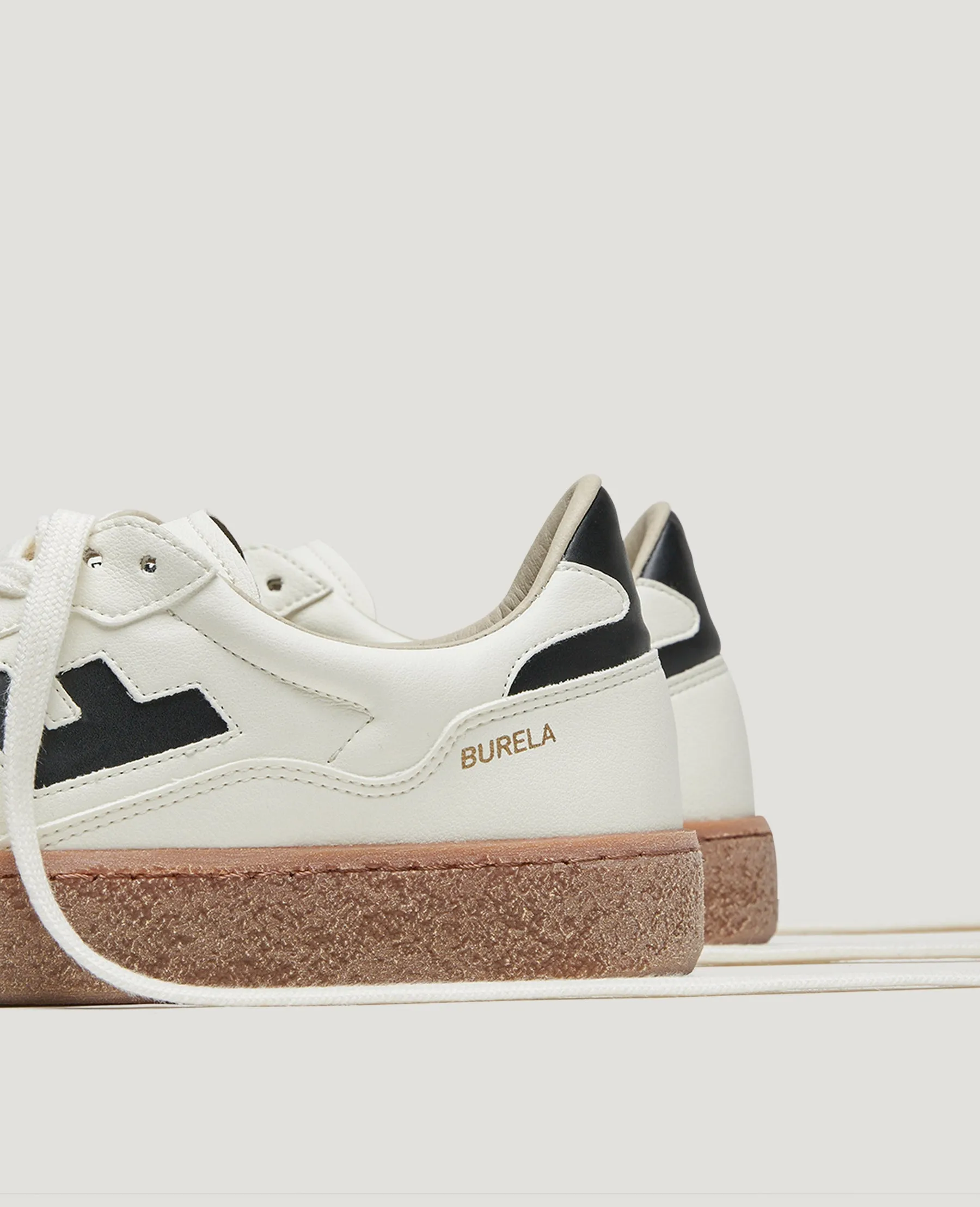 Burela Bold in White Black from Flamingos Life
