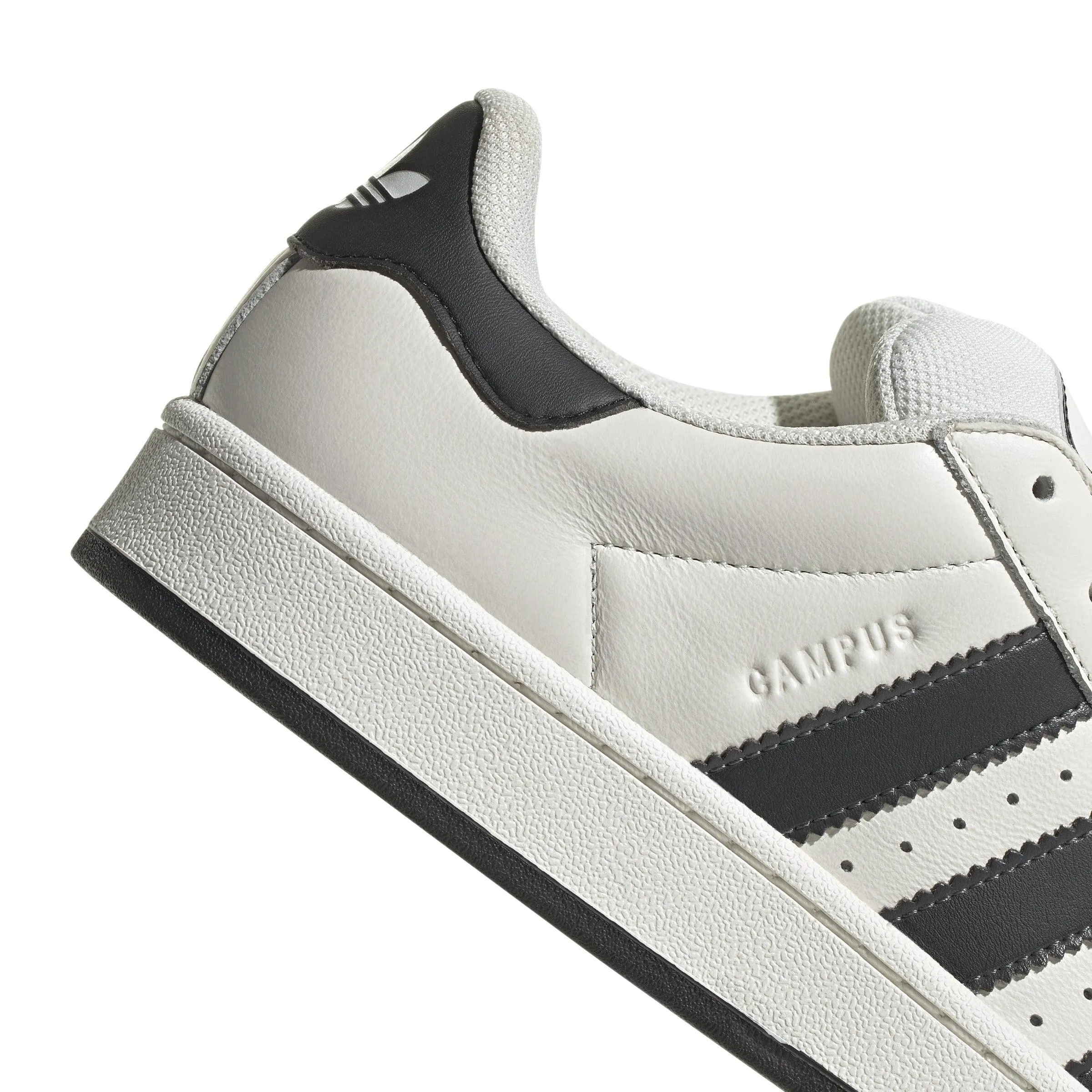 Campus 00s 'White Black'