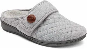 Carlin In Grey