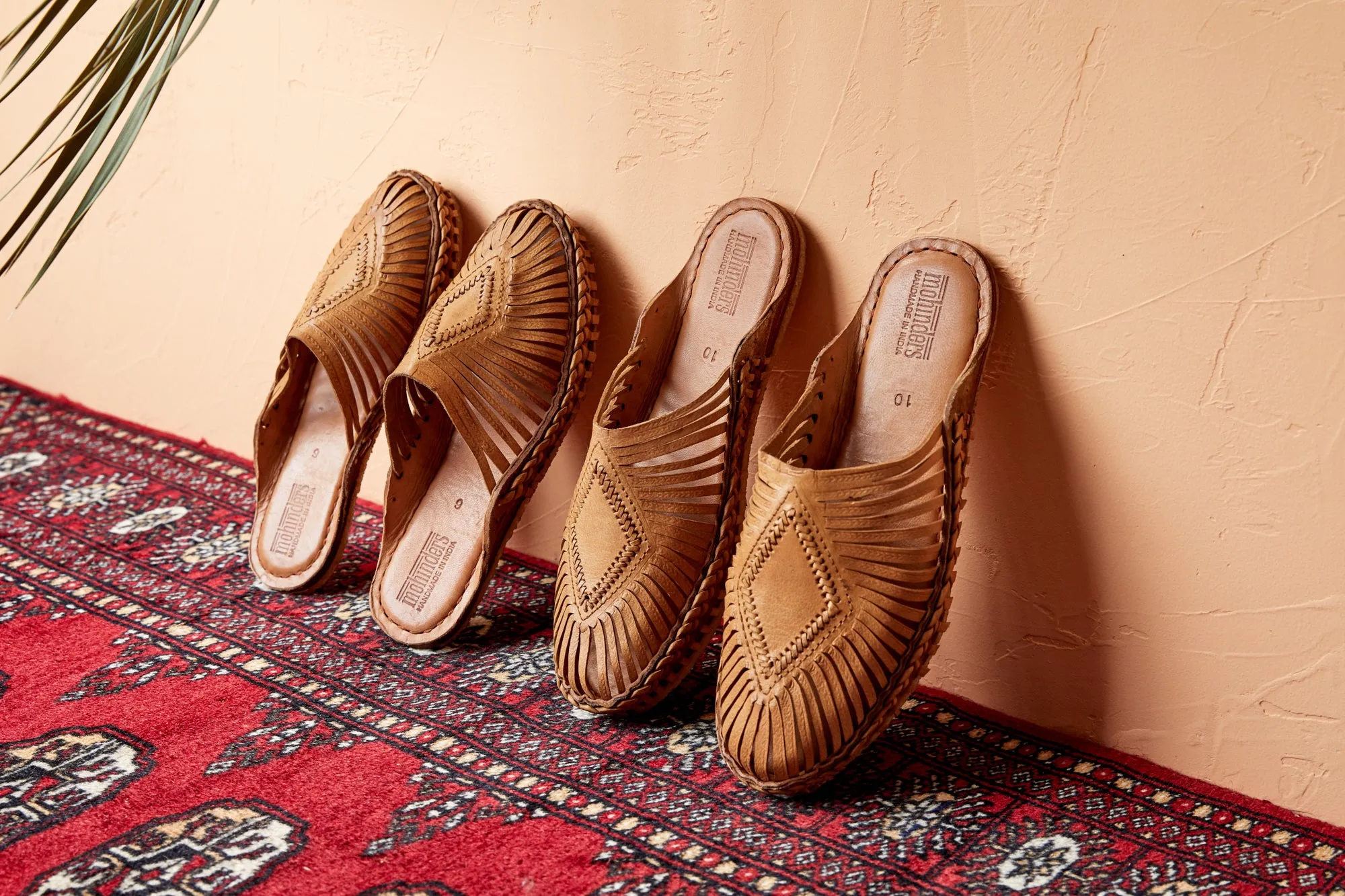 Diamond City Slipper in Honey