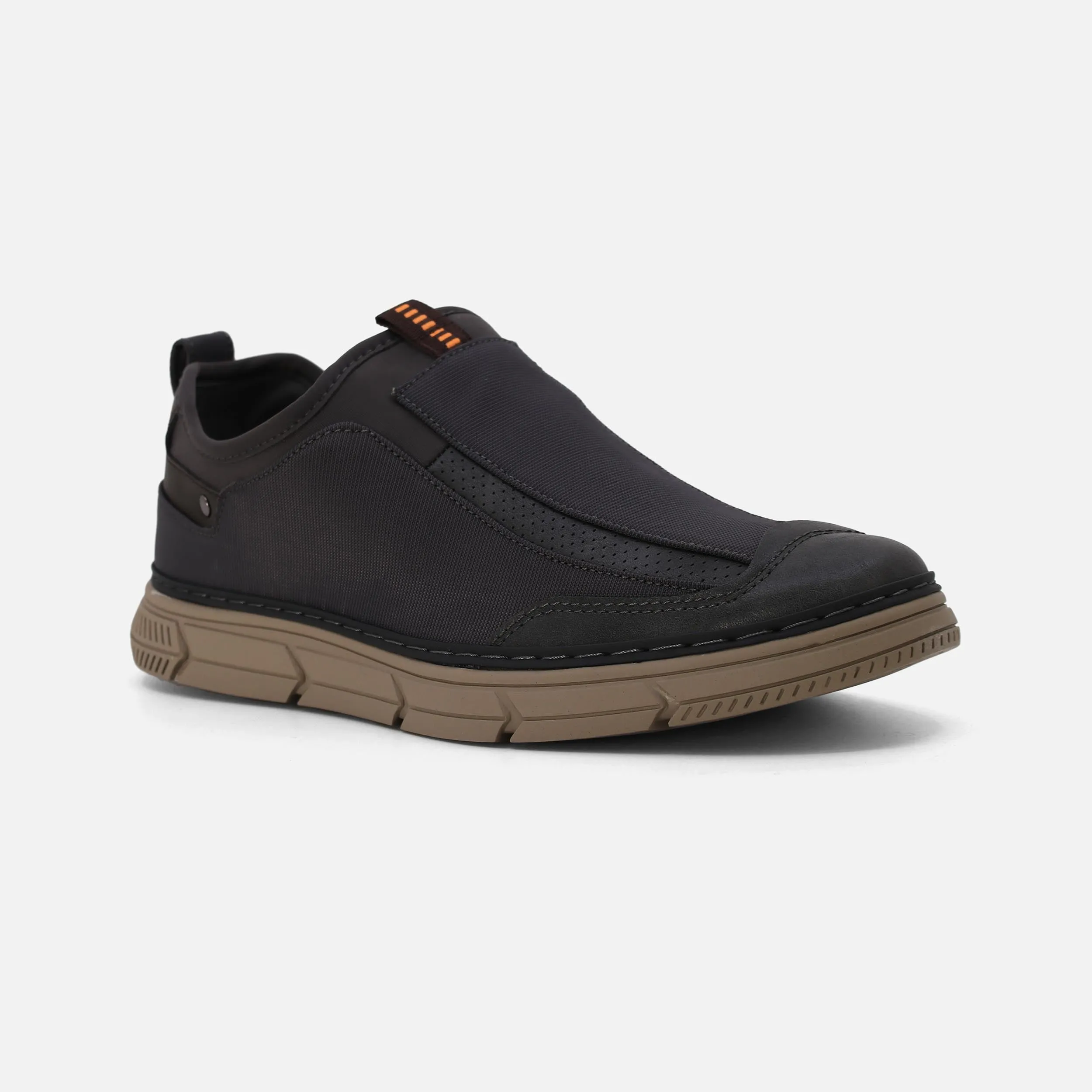 MEN CASUAL SLIP-ON SHOES