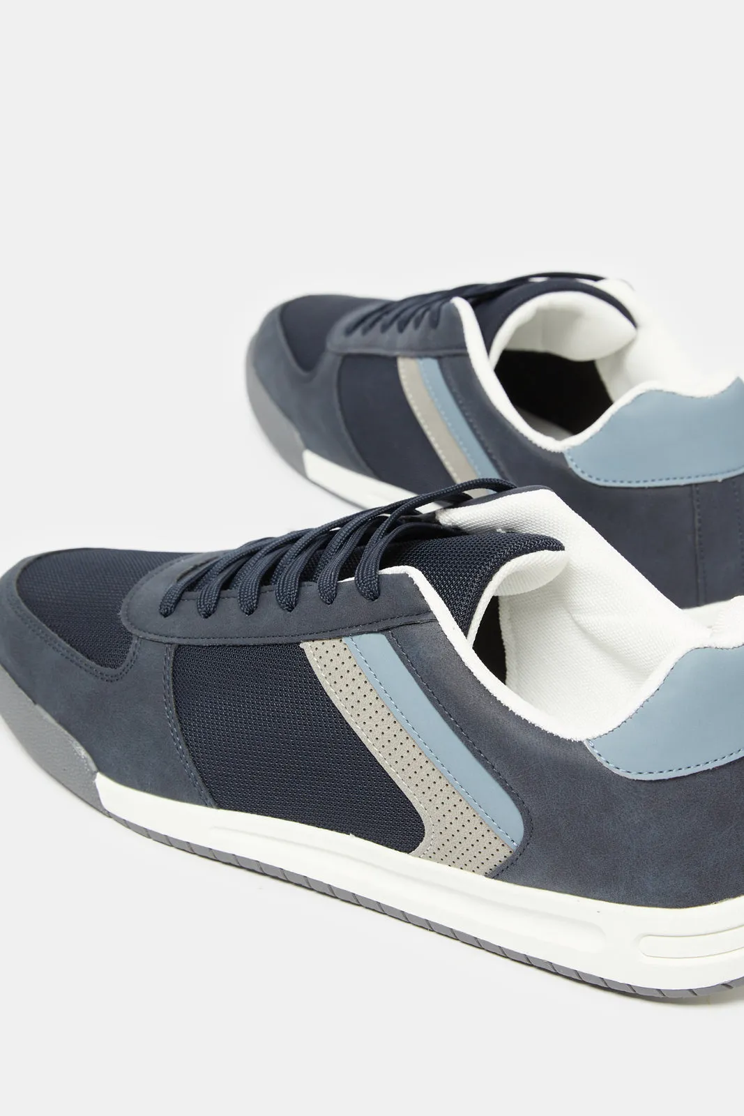Men Navy Stripped Sneaker