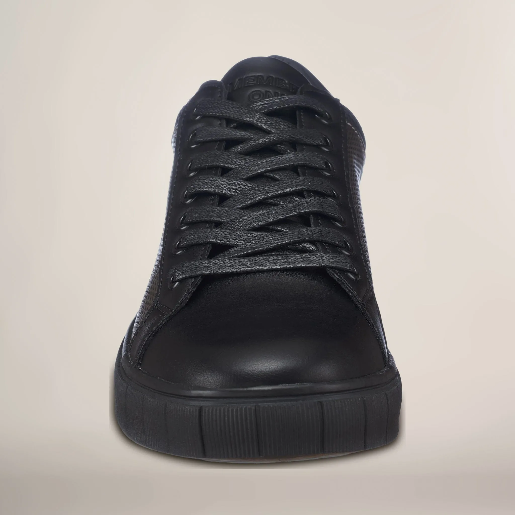 Men's Ignite Low Top Court Sneakers