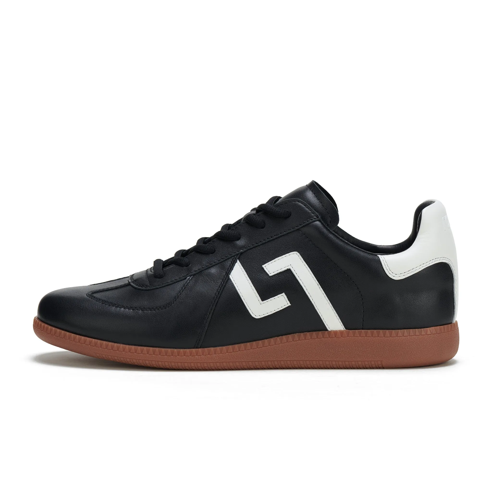 Pace Men Black/White