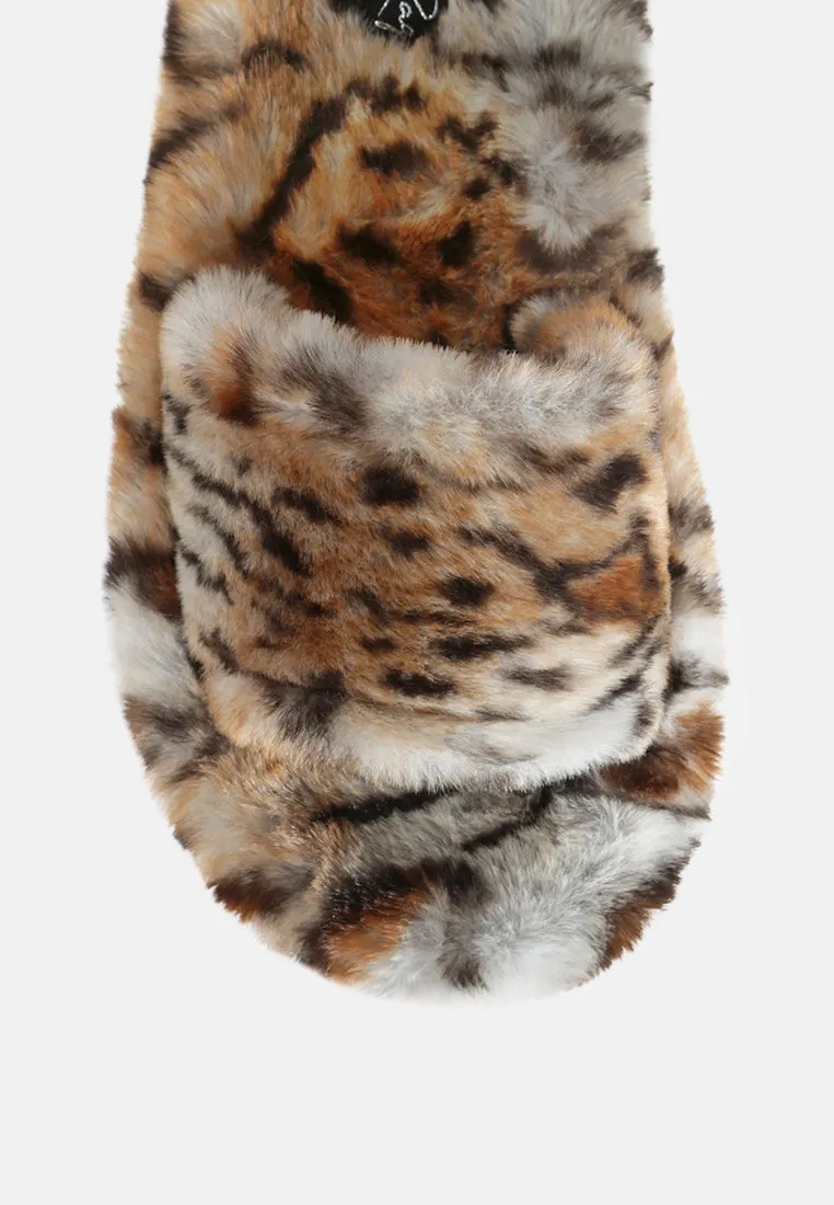snuggle-in indoor fur flats