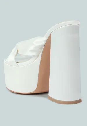 strobing knotted chunky platform heels