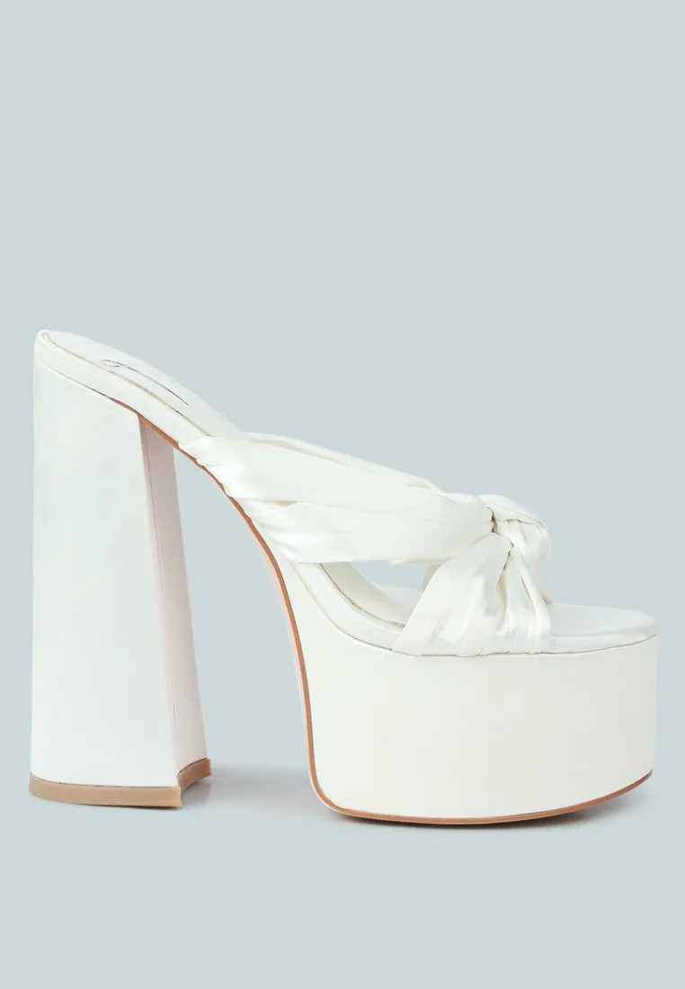 strobing knotted chunky platform heels