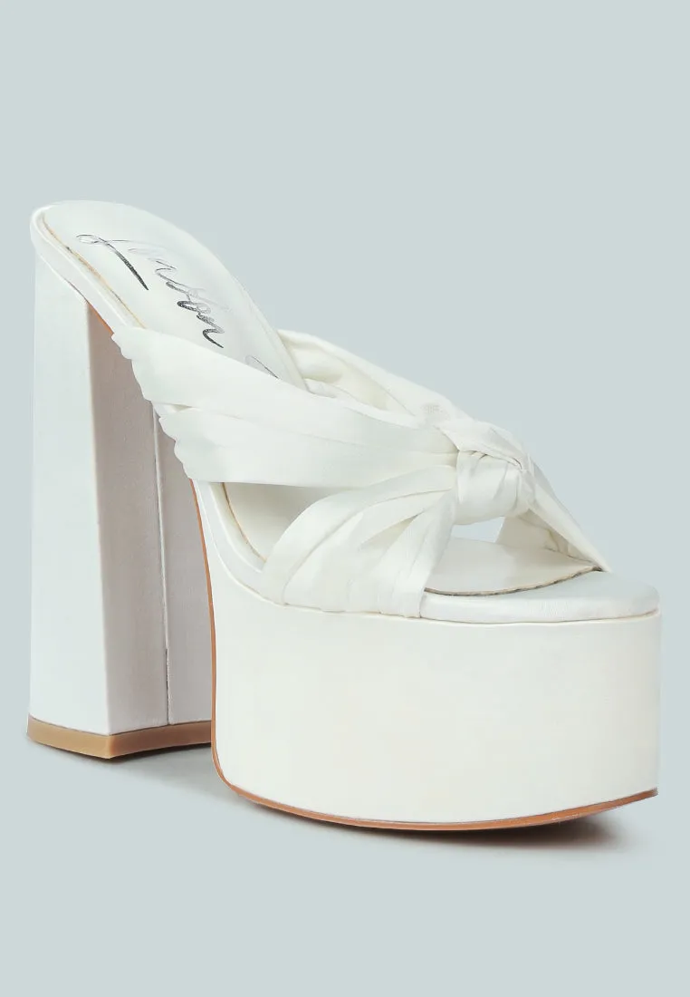 strobing knotted chunky platform heels