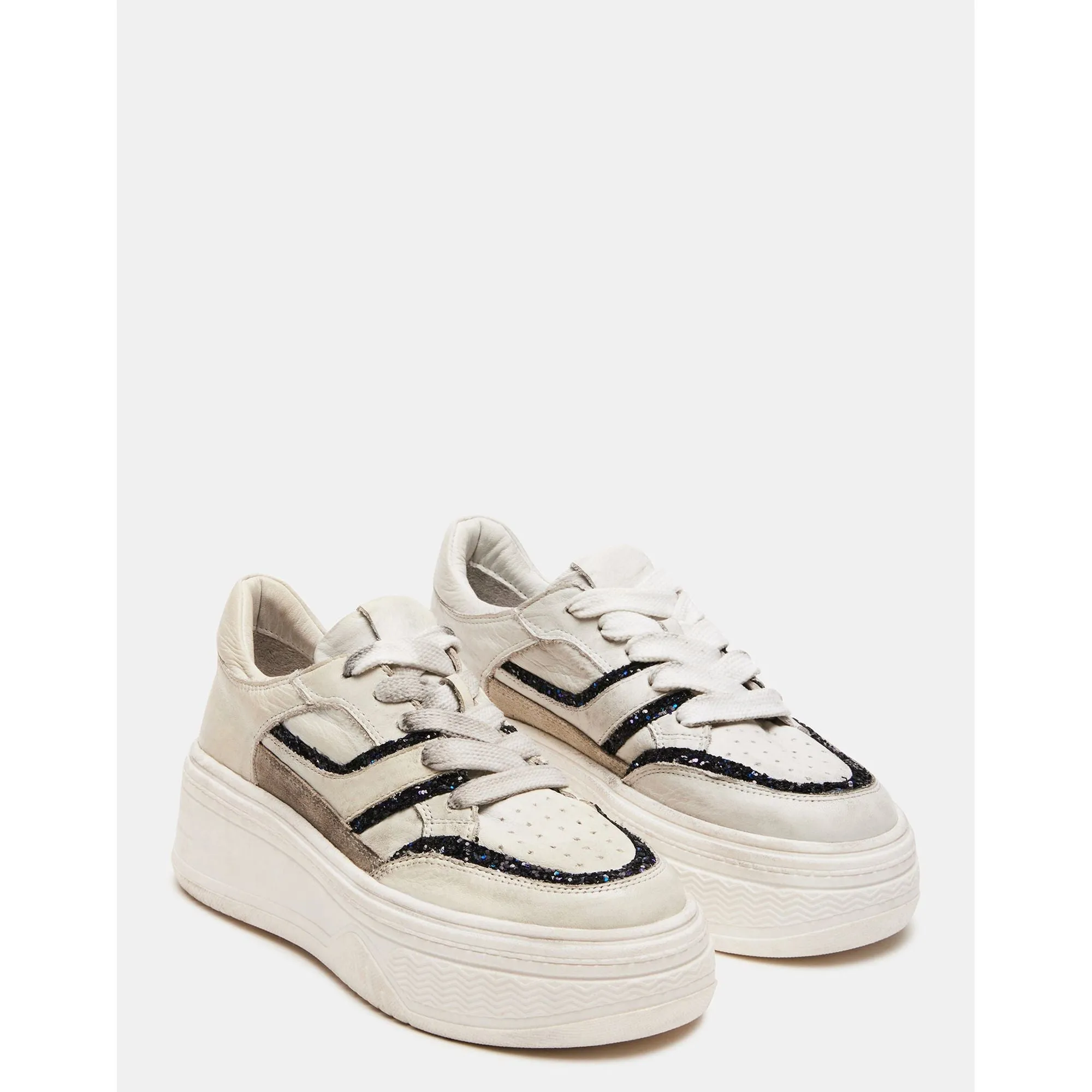 TAKER WHITE/BLACK
