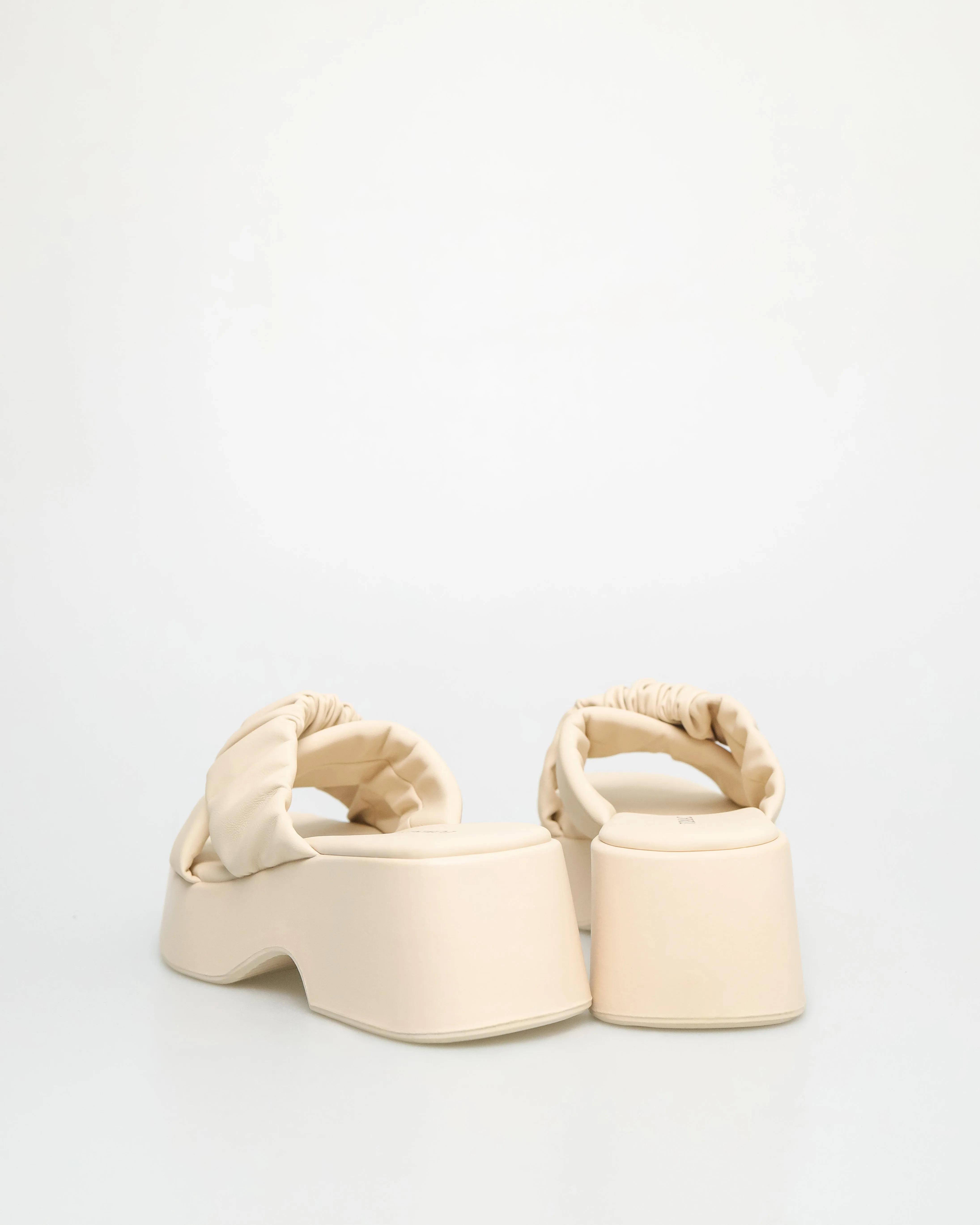 Tomaz YX156 Ladies Crossover Scrunchie Sandals
