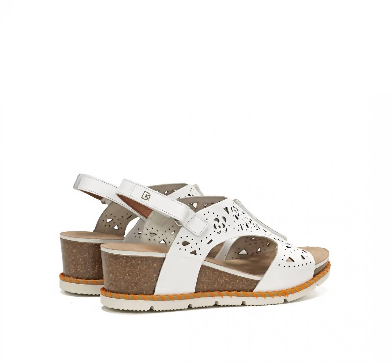 Women Gold Sandal In Texas Blanco