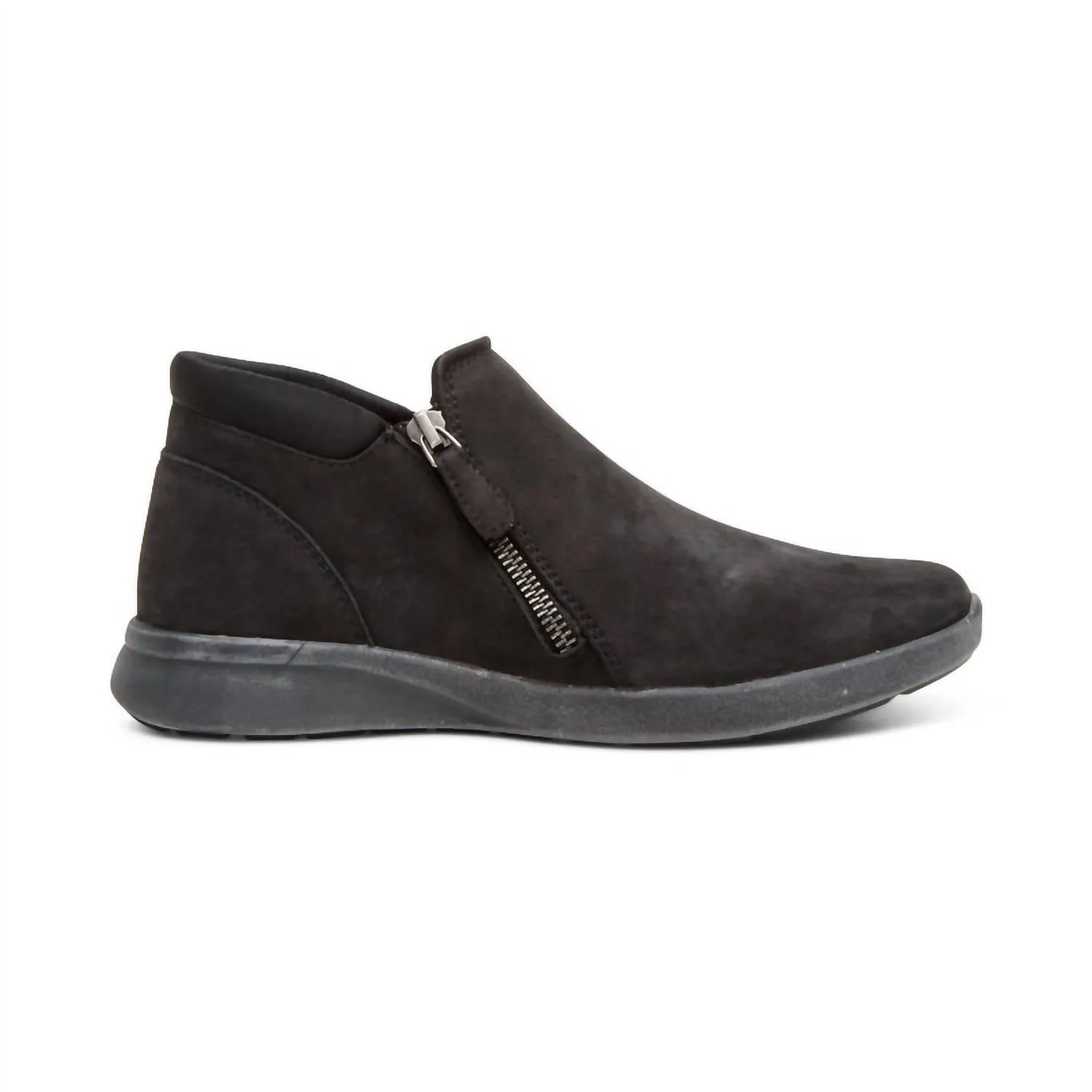 Women's Addie Arch Support Boot In Black