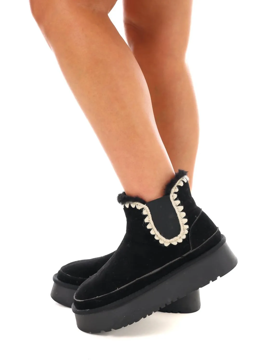 Women's Crochet Platform Boot In Black