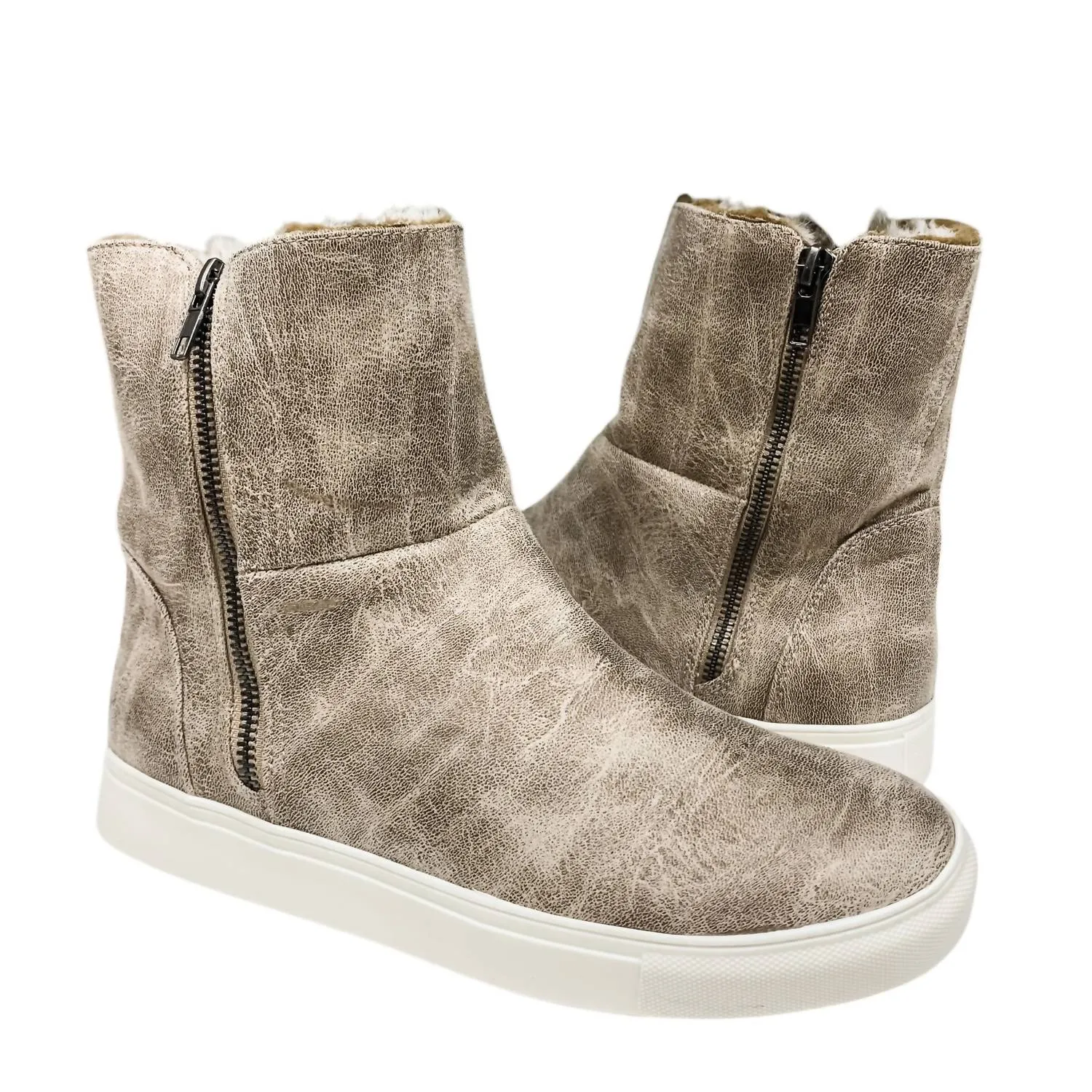 Women's Plusher Bootie In Cream