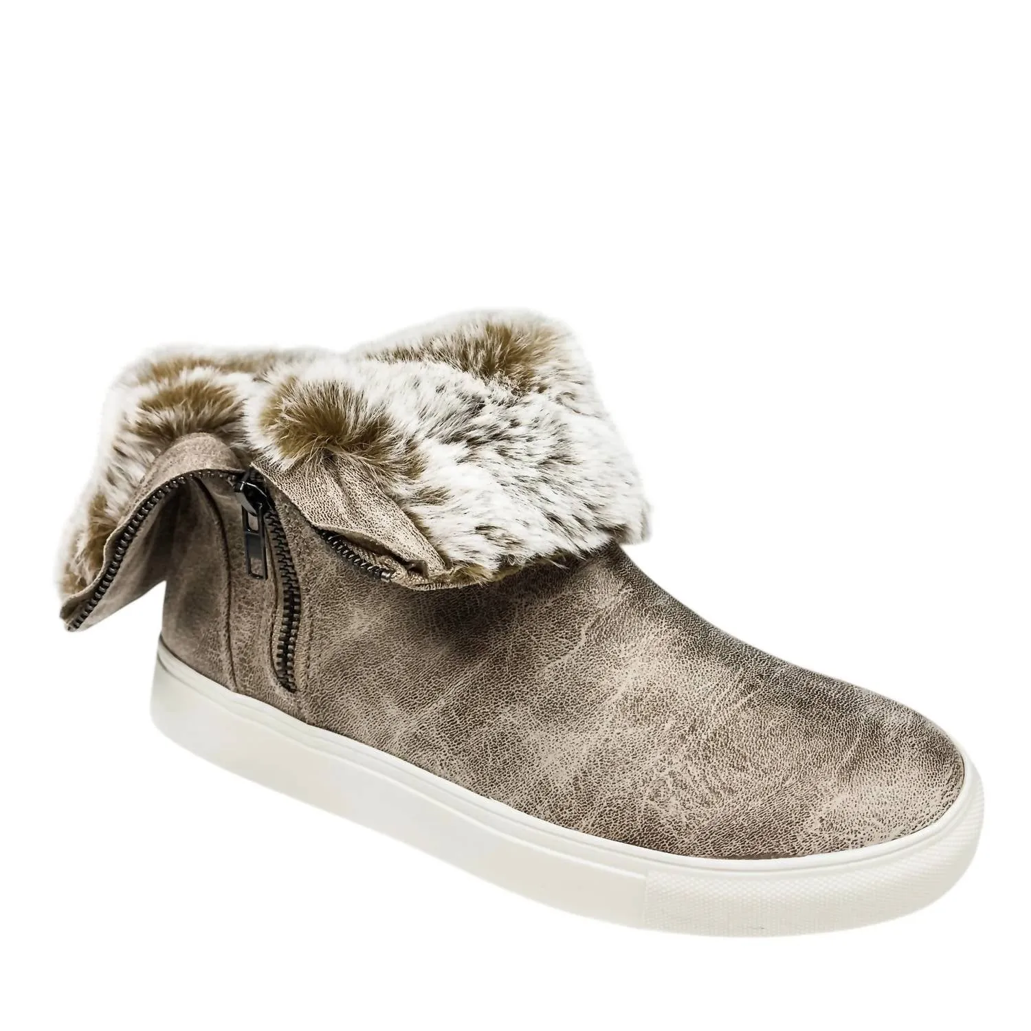 Women's Plusher Bootie In Cream