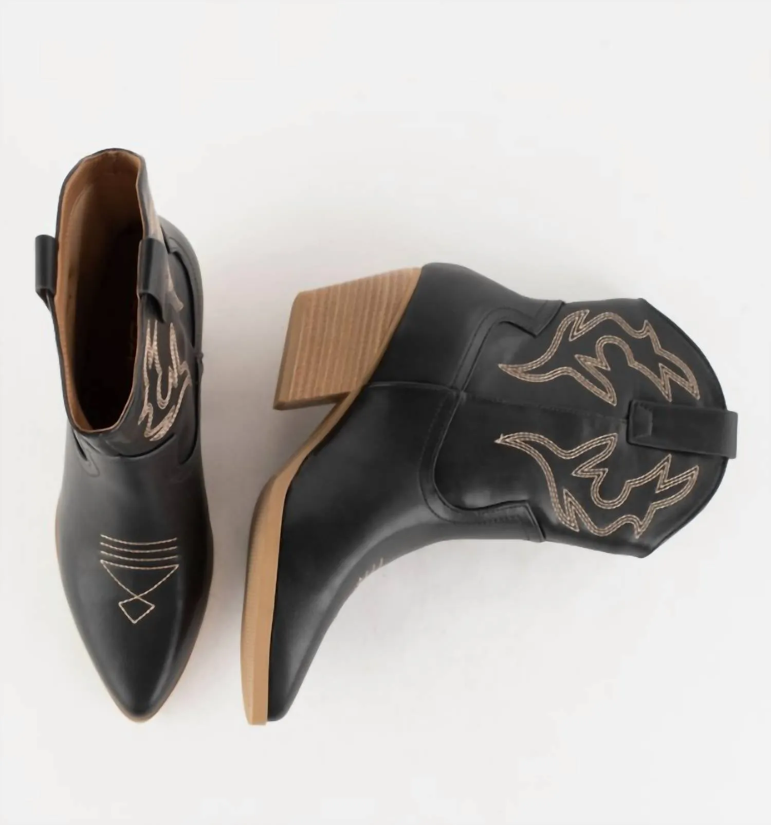 Women's Two Step Western Bootie In Black