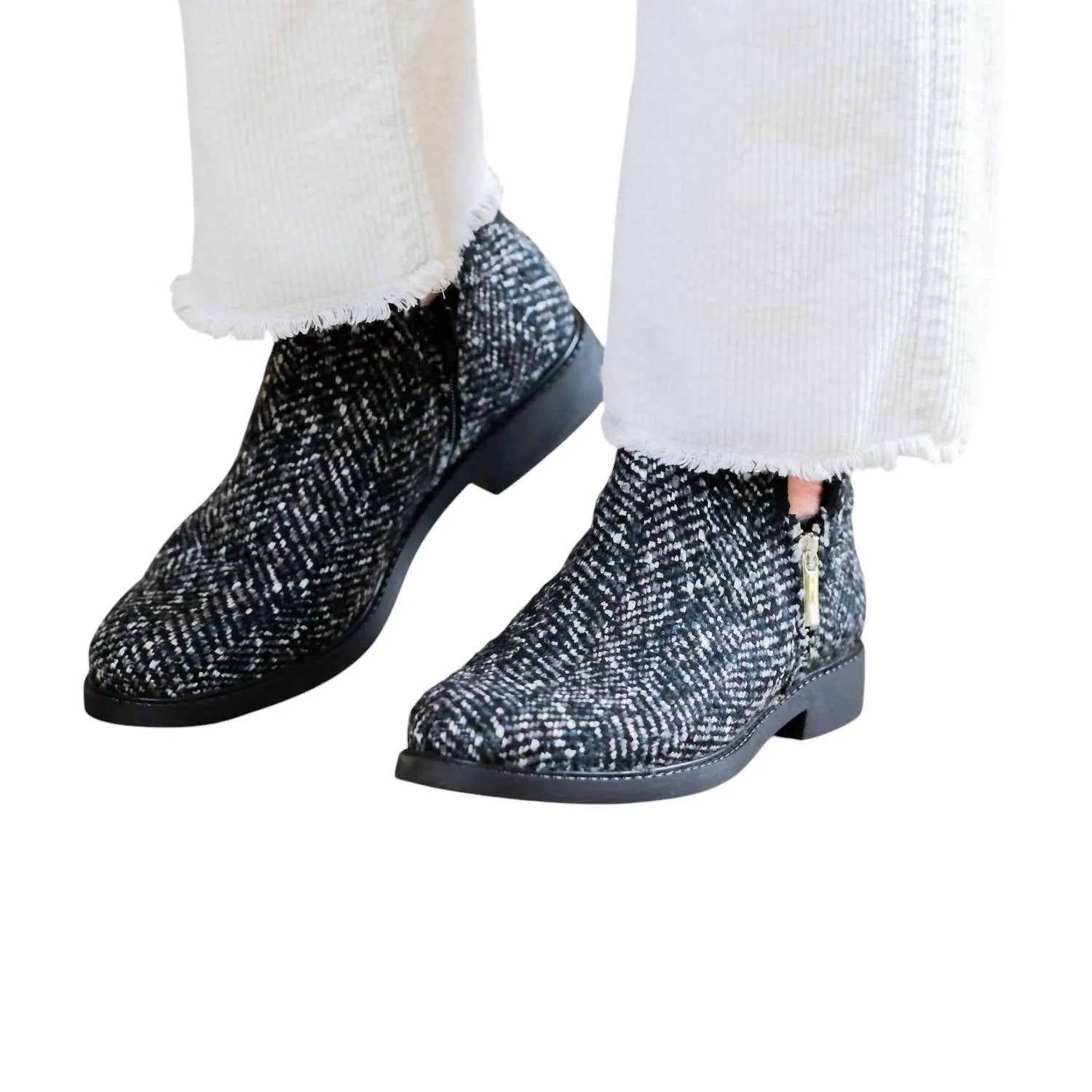 Women's Tyra Ankle Boots In Black